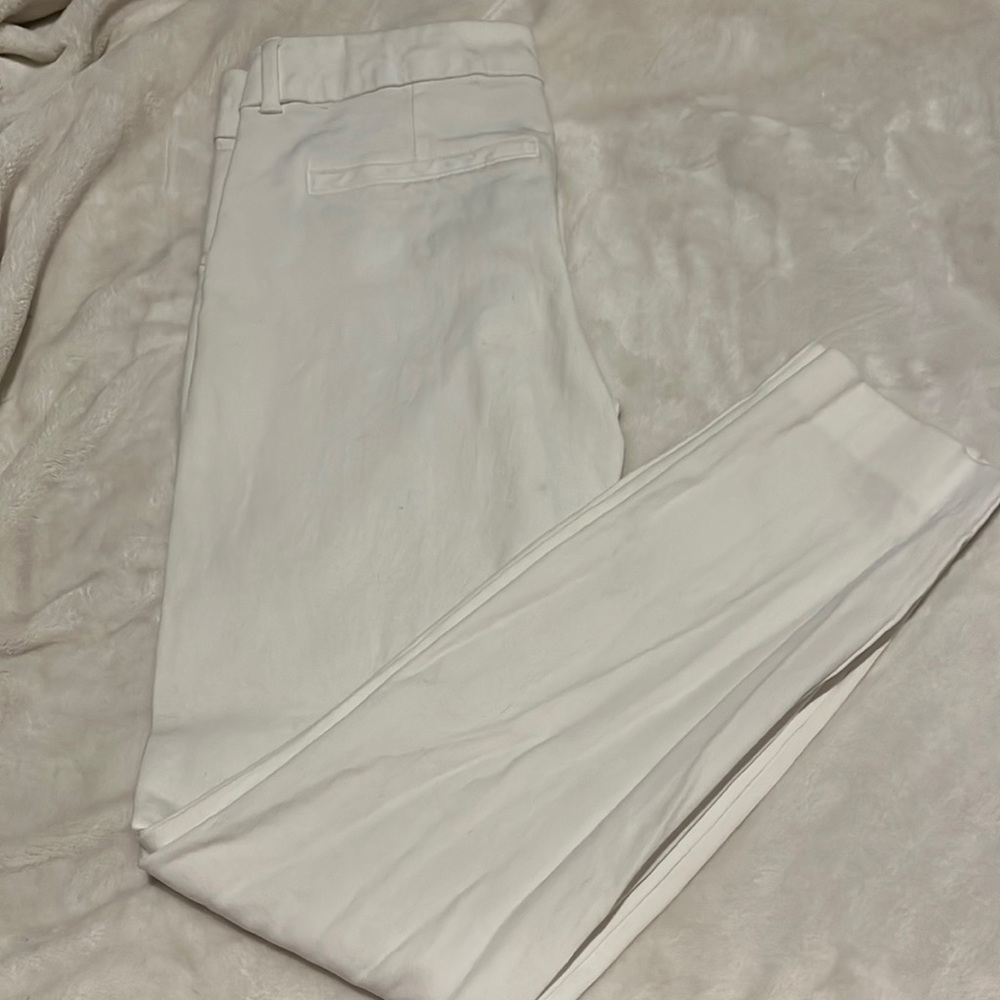 Old Navy Pixie Pants White